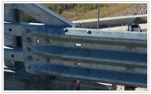 Boulder guardrail Ty3 company